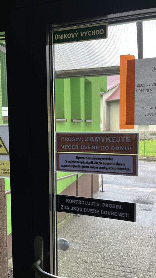 Nezamykejte si únikový východ